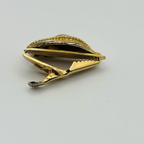 Vintage Gold Tone Faux Pearl Scarf Clip | Statement Tie Clip - Picture 6 of 10